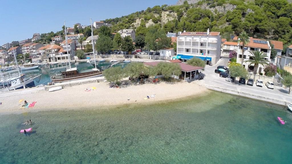 Studio Apartmani Topic Omiš Buitenkant foto